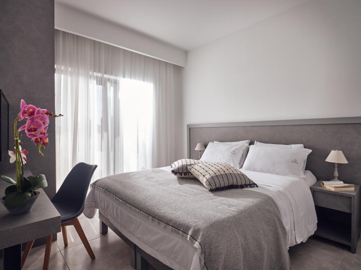 Dareia Suites Plános Екстериор снимка