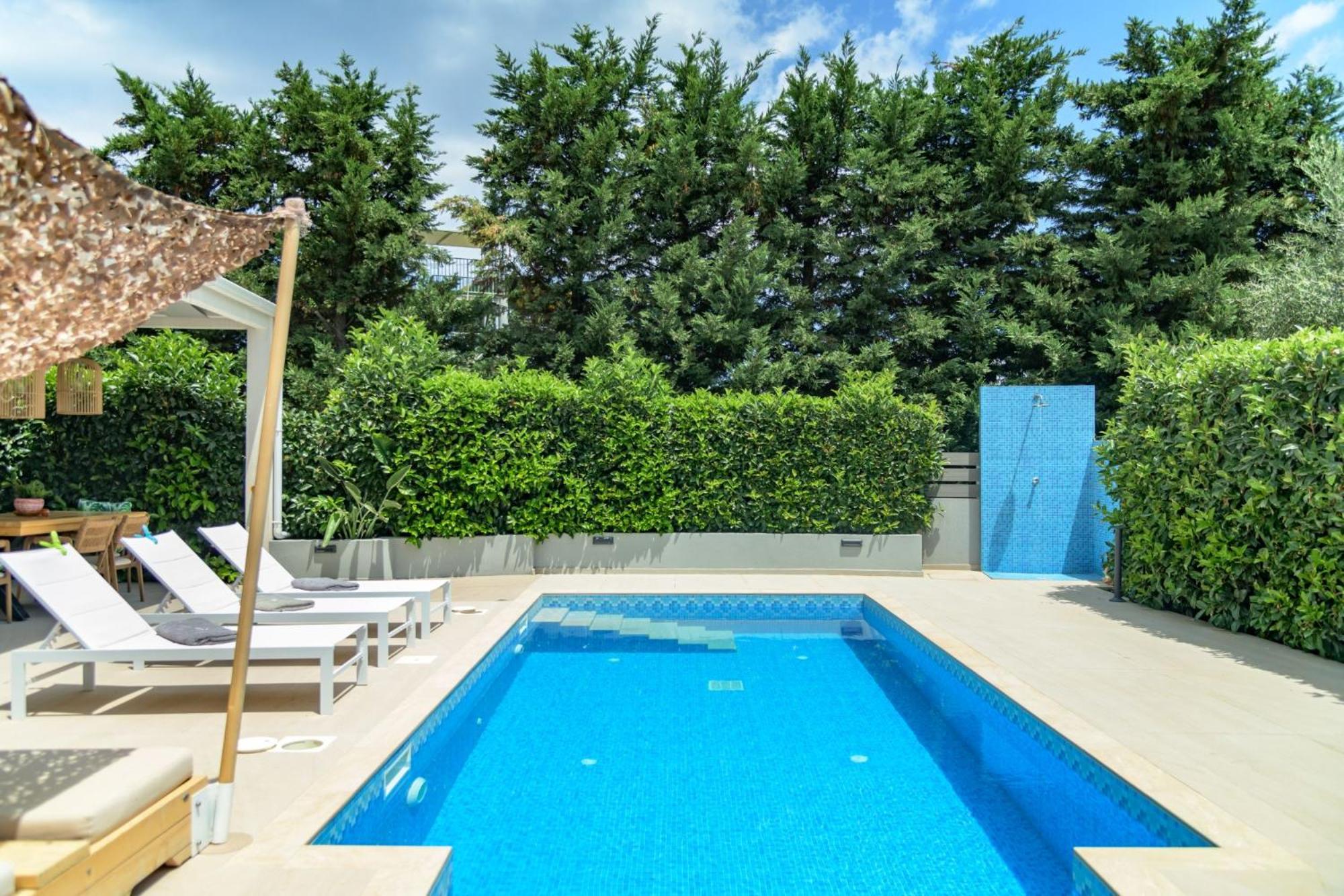 Dareia Suites Plános Екстериор снимка
