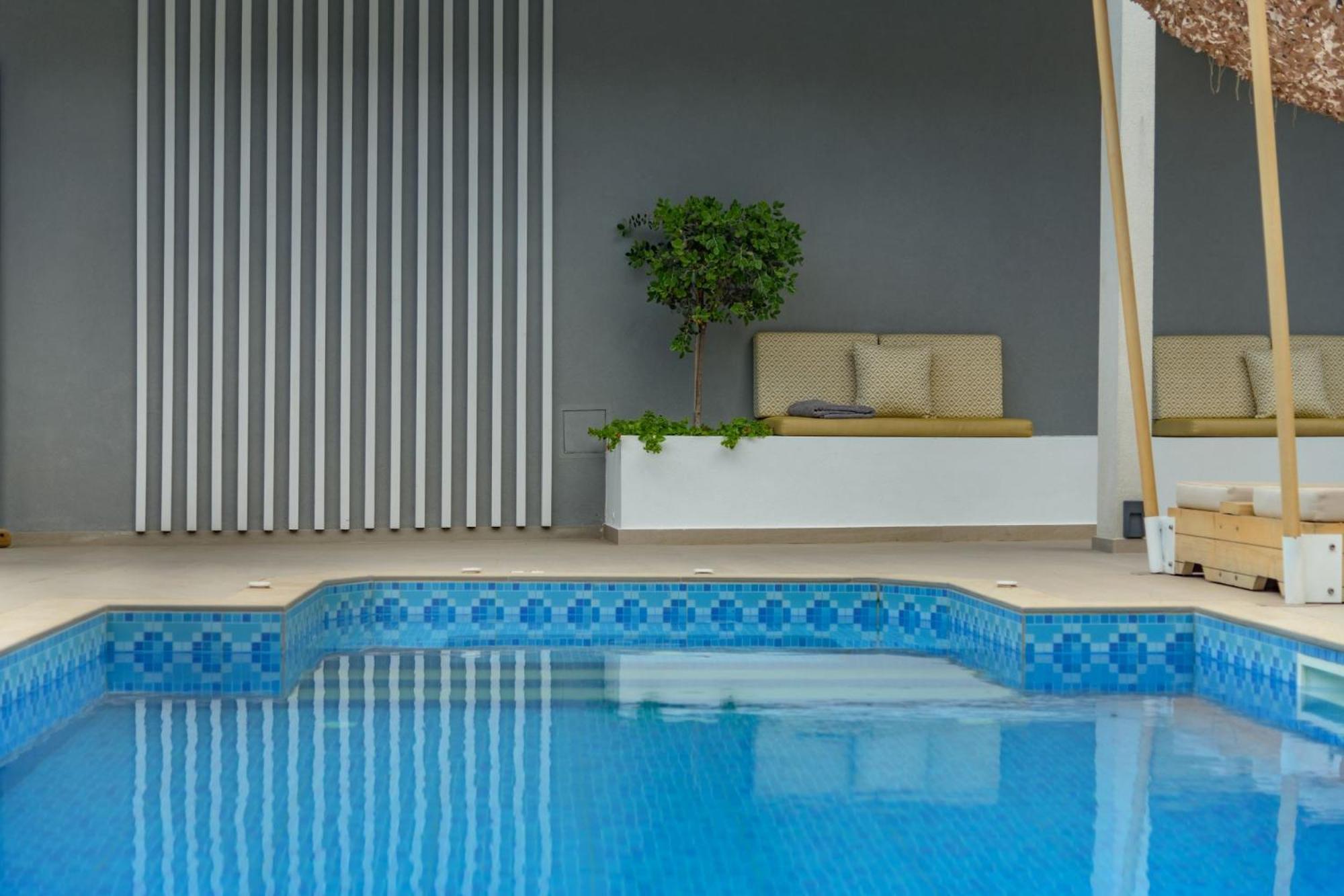 Dareia Suites Plános Екстериор снимка