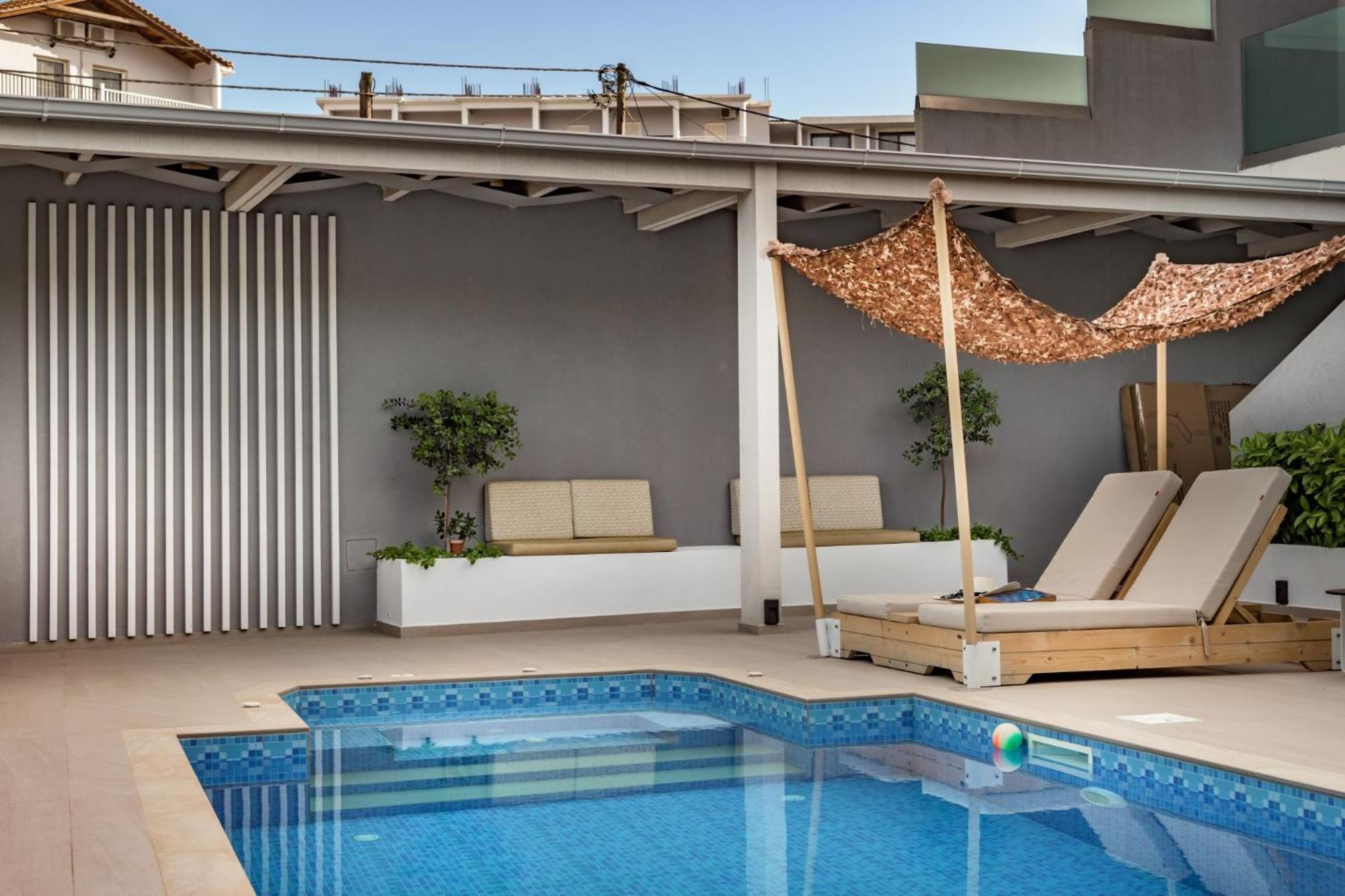 Dareia Suites Plános Екстериор снимка