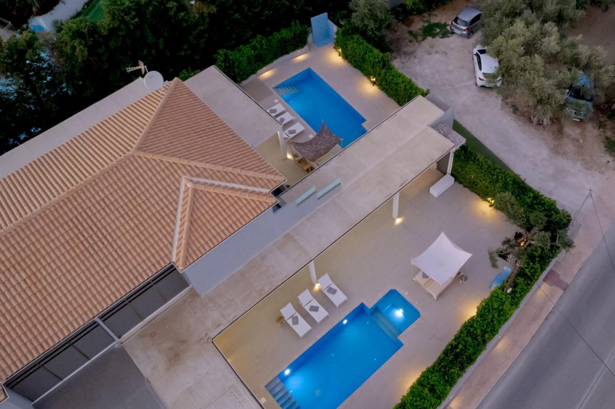 Dareia Suites Plános Екстериор снимка